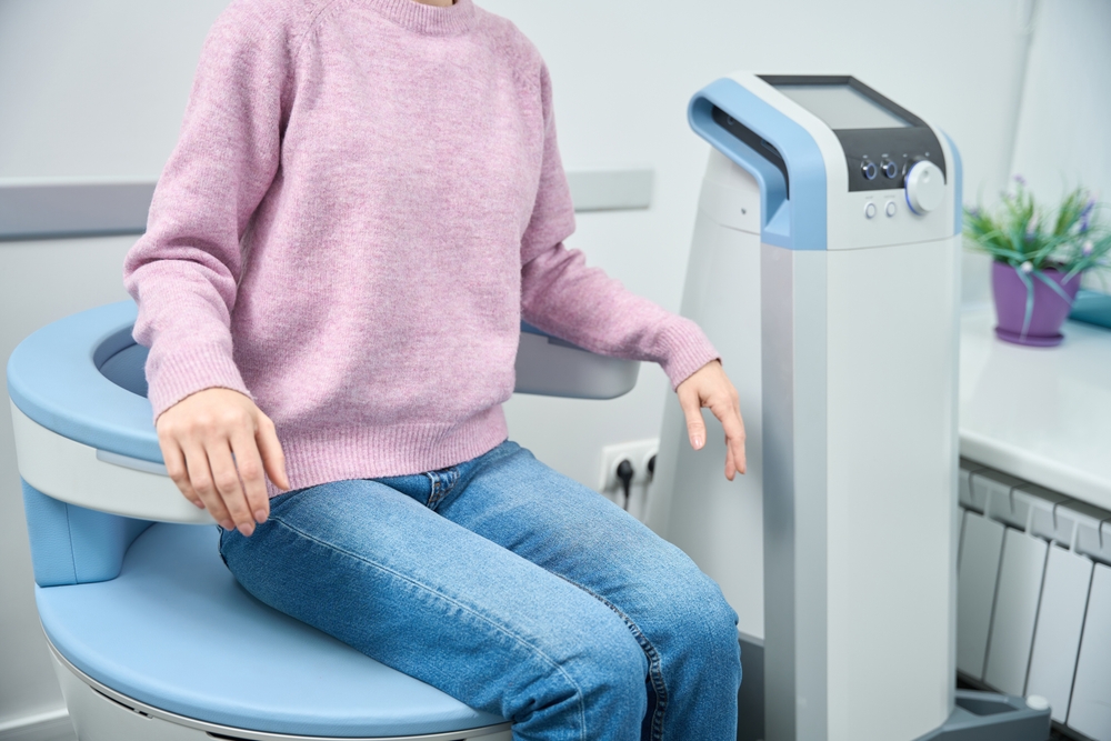 EM chair for women's incontinence